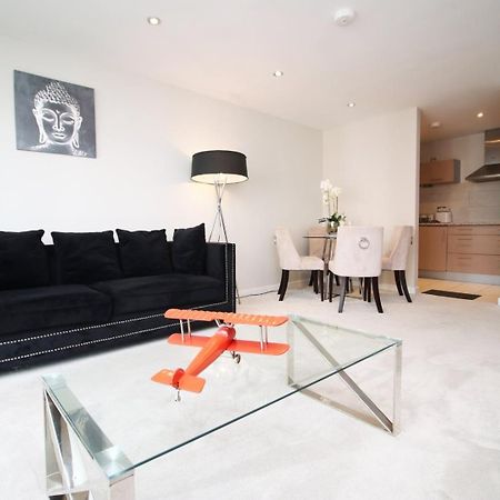 شقة Perfect Getaway In Cardiff Marina المظهر الخارجي الصورة