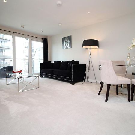 شقة Perfect Getaway In Cardiff Marina المظهر الخارجي الصورة