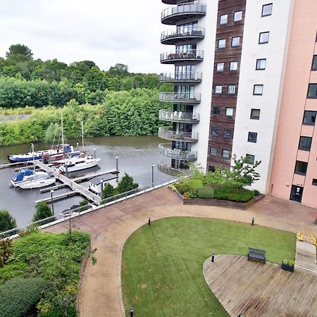 شقة Perfect Getaway In Cardiff Marina المظهر الخارجي الصورة