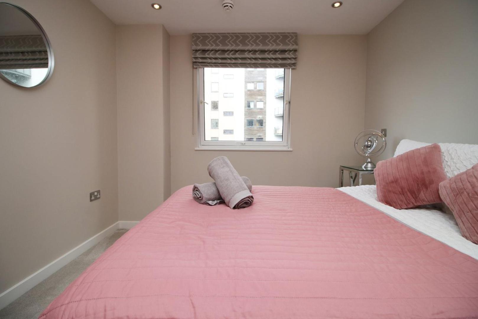 شقة Perfect Getaway In Cardiff Marina المظهر الخارجي الصورة